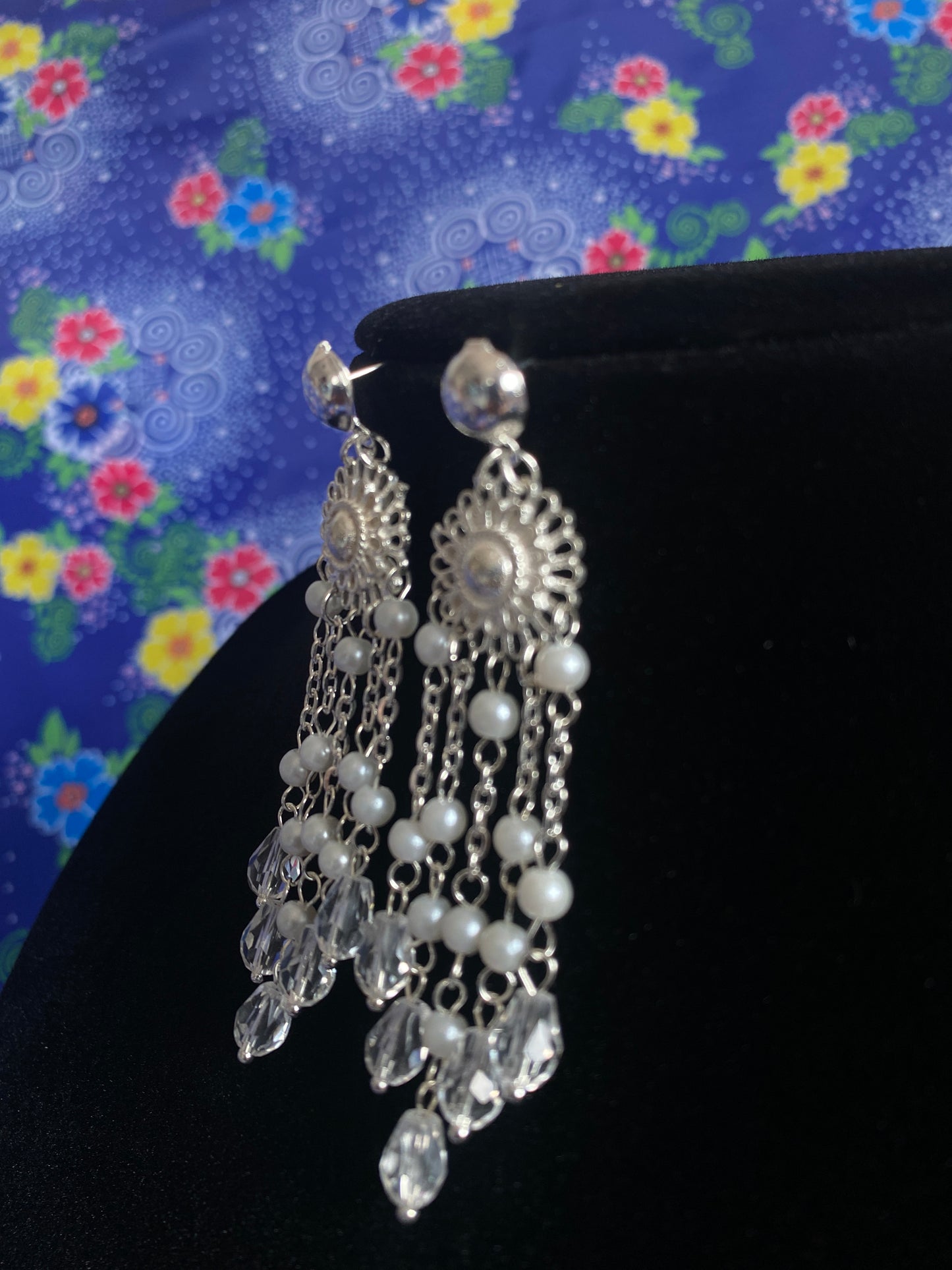 E82 Earrings