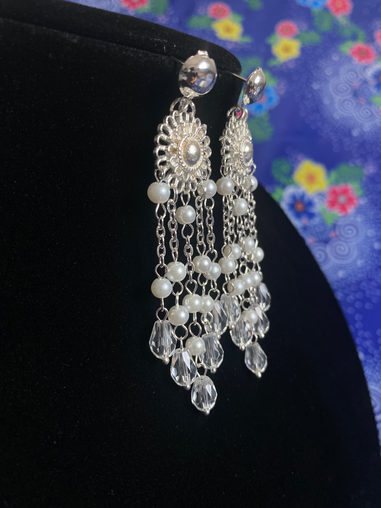 E82 Earrings