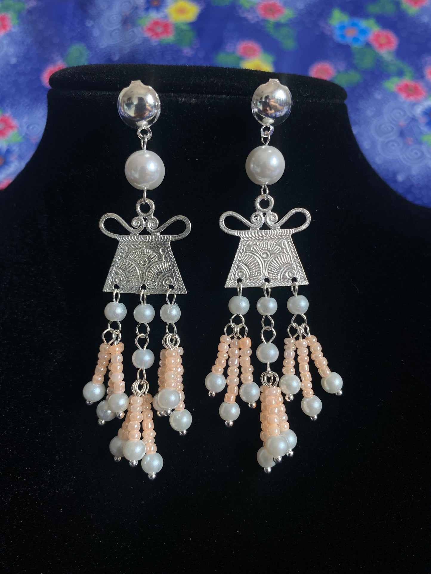 E87 Earrings