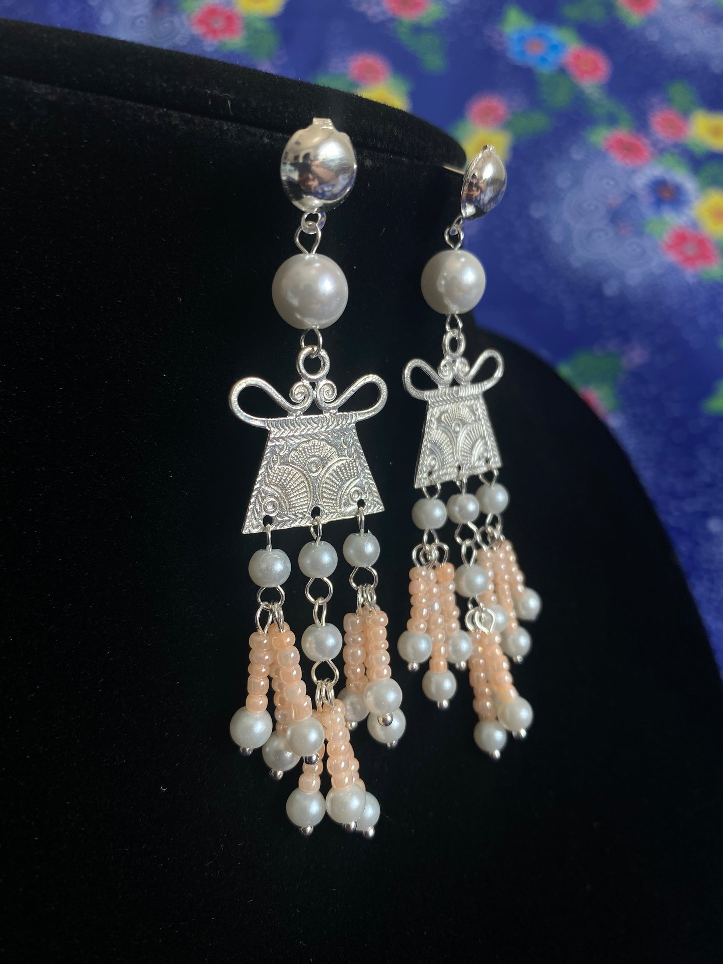 E87 Earrings