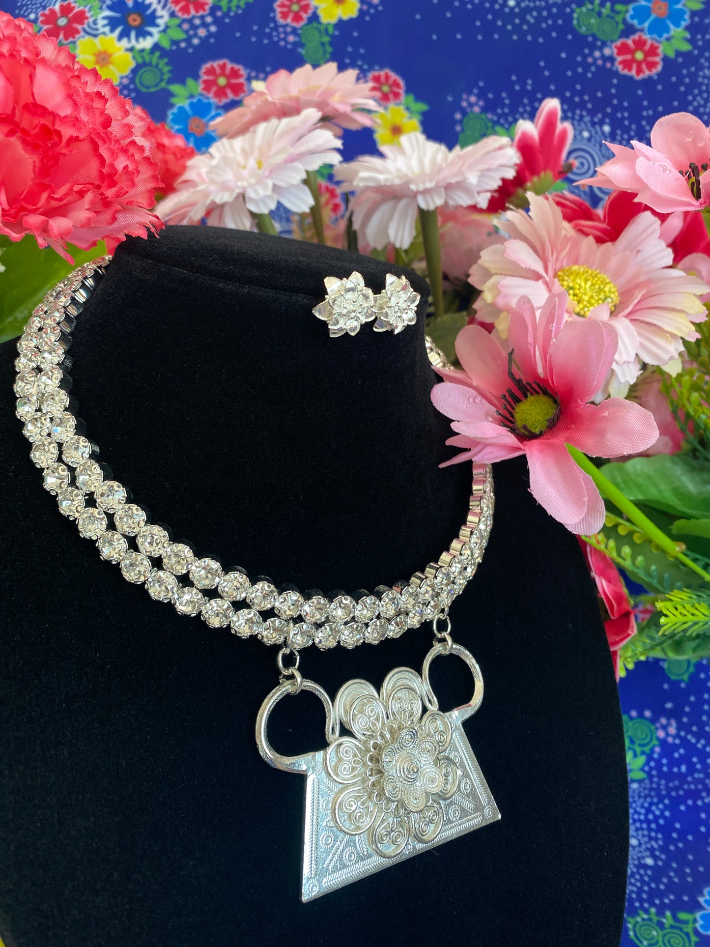 RSN419 Rhinestone Necklace w/Earring