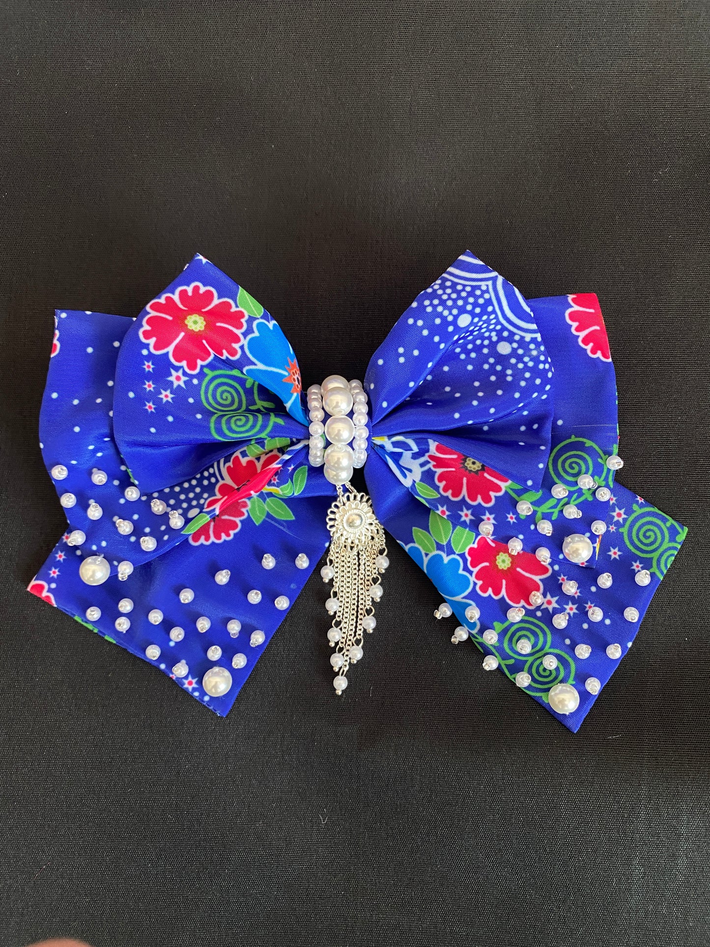 KP63Hair Clip
