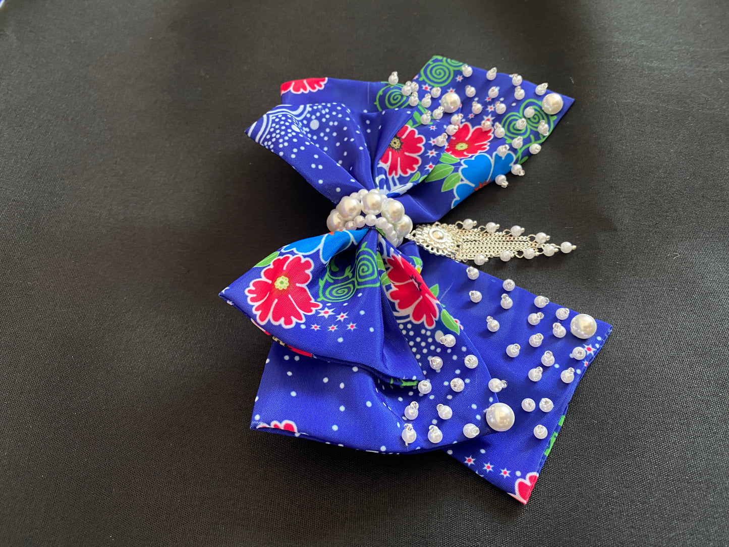 KP63Hair Clip