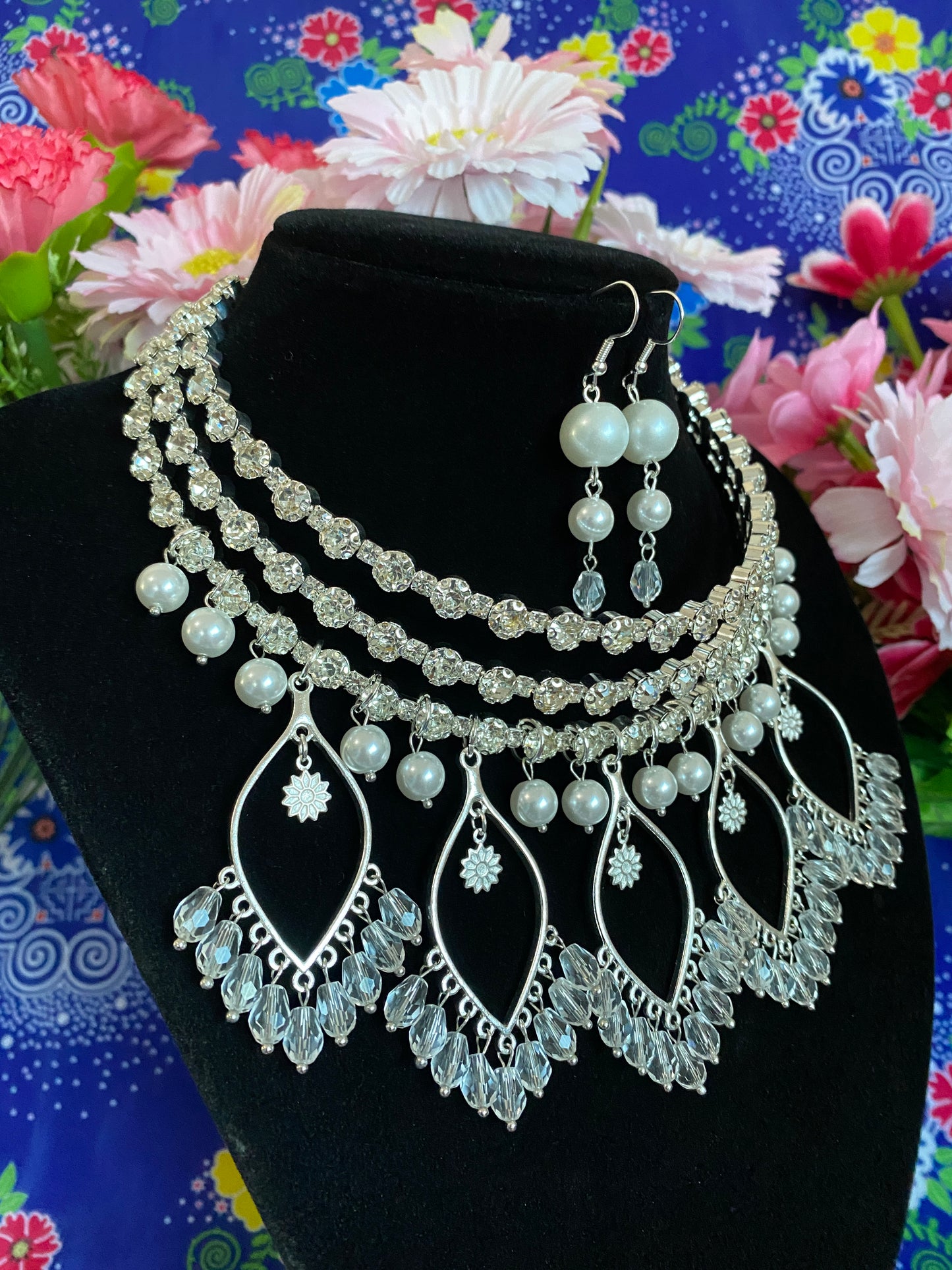 RSN091 Rhinestone Necklace w/Earrings