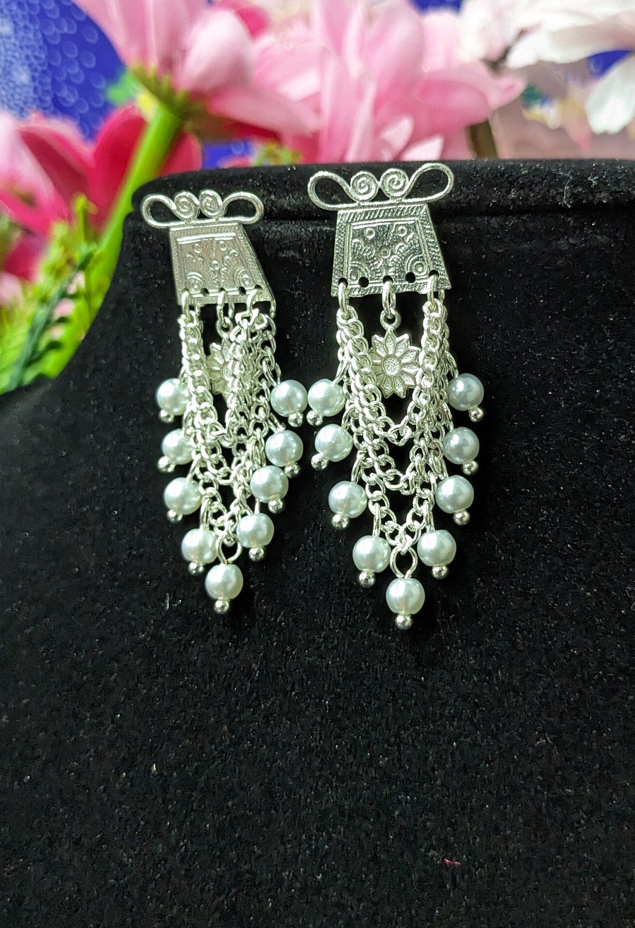 Floral Glass Pearl Chain Earring