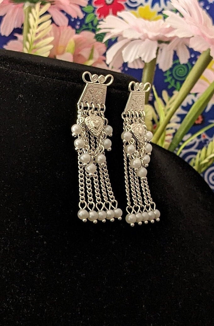 Elegant Silver Heart & Pearl Chain Earrings E230
