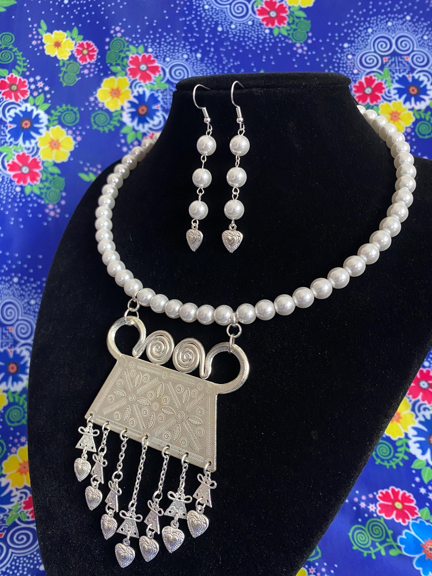 Glass Pearl Choker GPN010