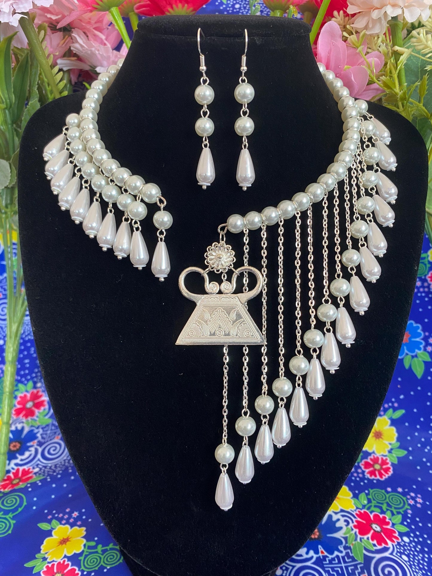 Glass Pearl Choker GPN018