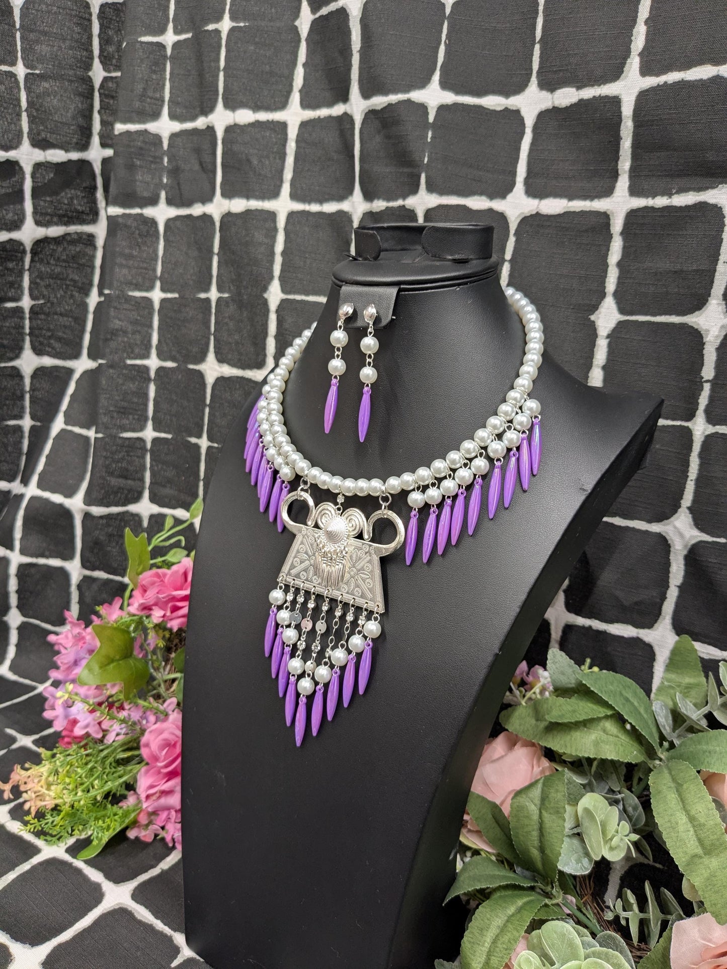 Glass Pearl Choker GPN0225001
