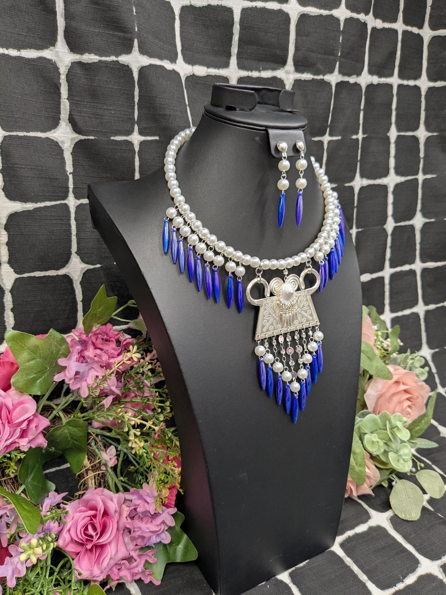 Glass Pearl Choker GPN0225002
