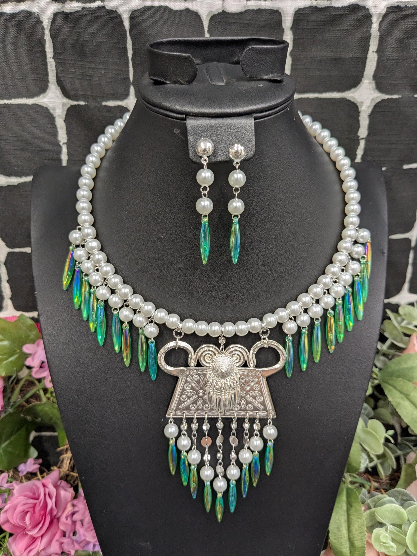 Glass Pearl Choker GPN0225004