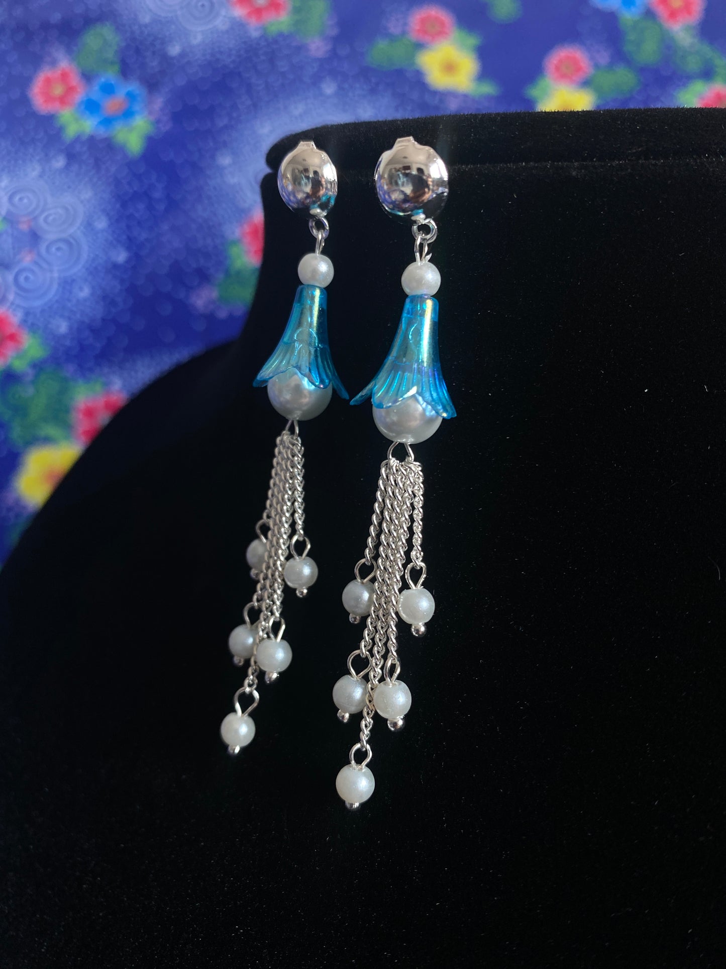 E81 Earrings