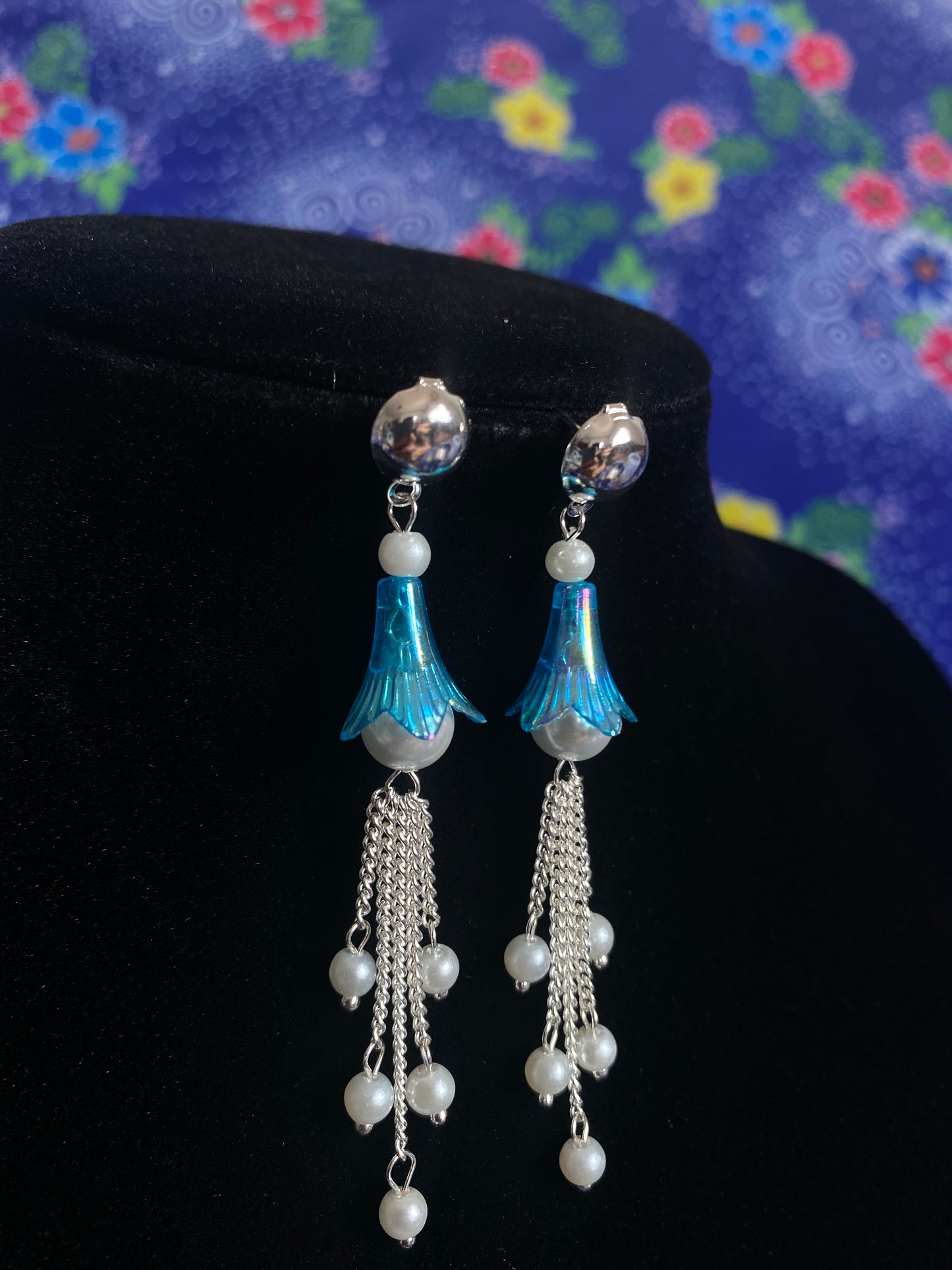 E81 Earrings