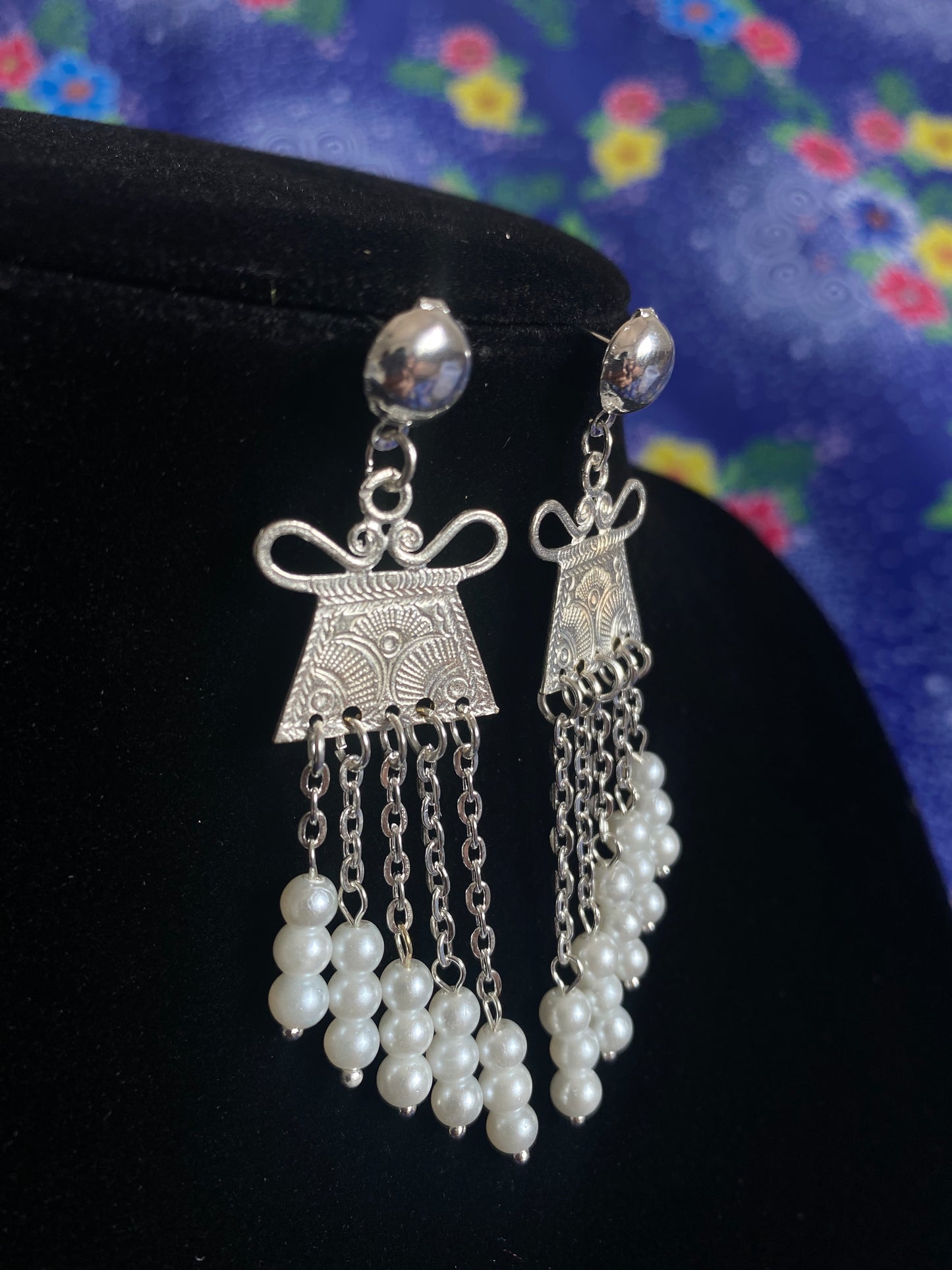 E89 Earrings