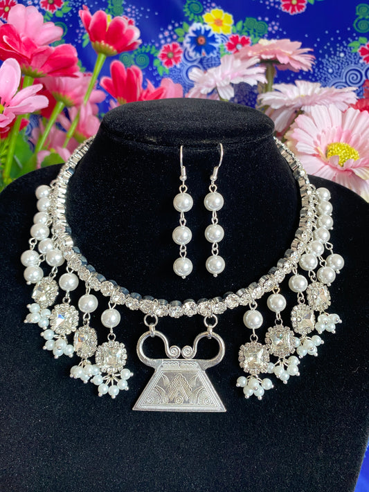 RSN054 Rhinestone Necklace w/Earrings